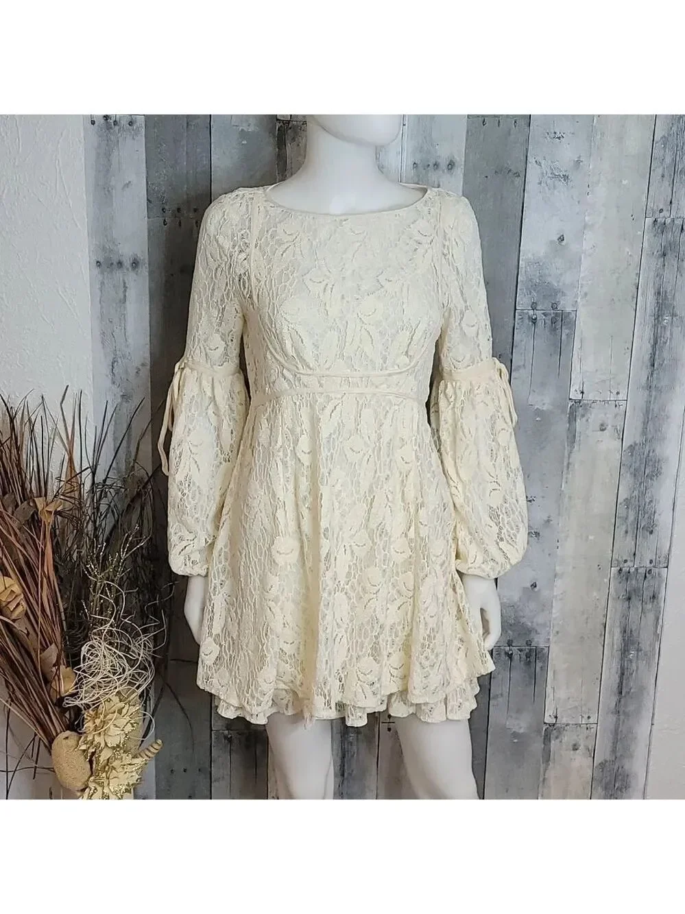 FREE PEOPLE  Lace Dress